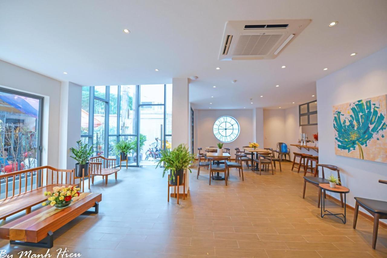 Mojzo Inn Boutique Hotel На Транг Екстериор снимка